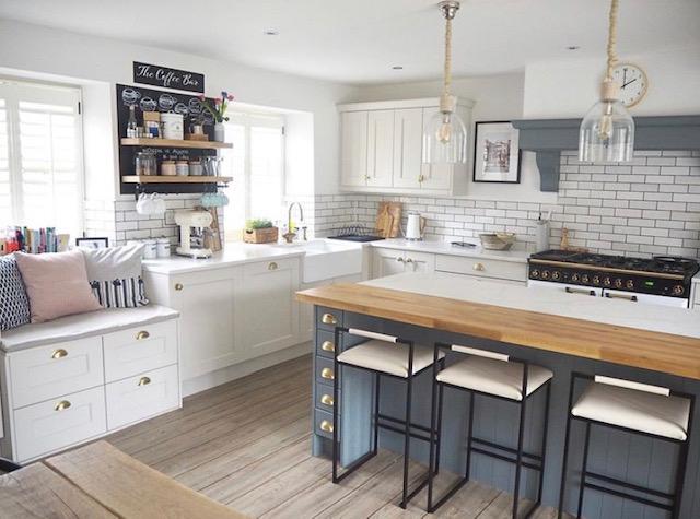 Kitchen Breakfast Bar Stool Ideas 