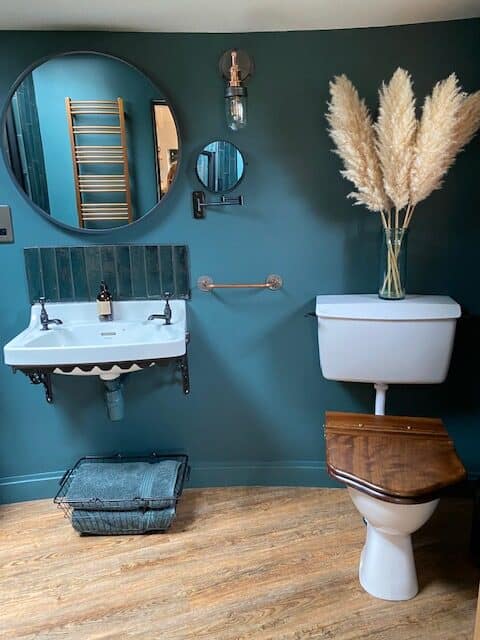Laundry retreat shower room 